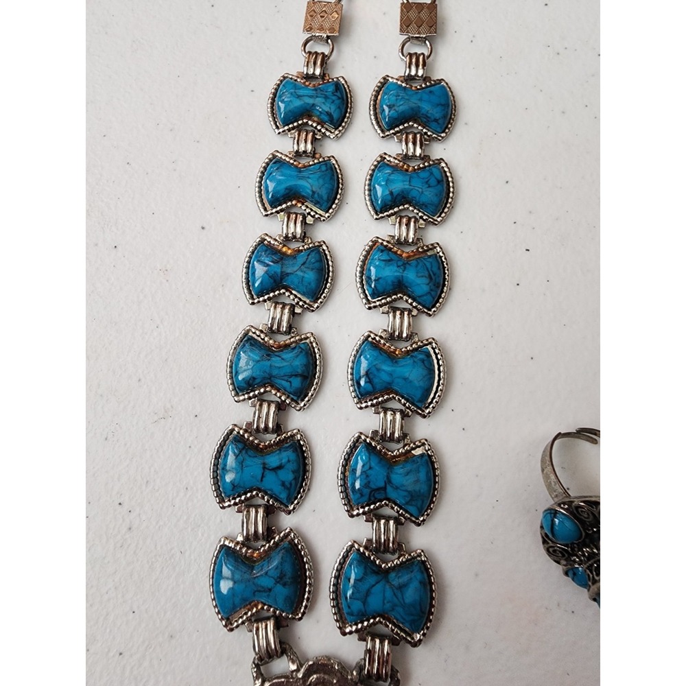 Costume Jewelry Necklaces- Set Of 2 - Picture 4 of 9